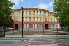 Le  Scuole.